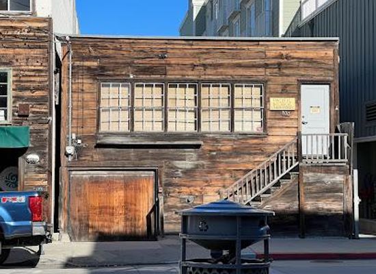 california/monterey/landmark/pacific-biological-laboratories