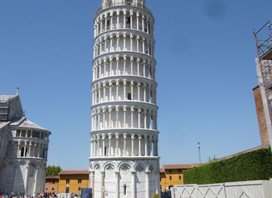 italy/pisa/landmark/infopoint-turistico-pisa-turismo-duomo
