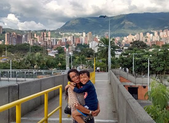 colombia/medellin/el-poblado/landmark/lleras-park