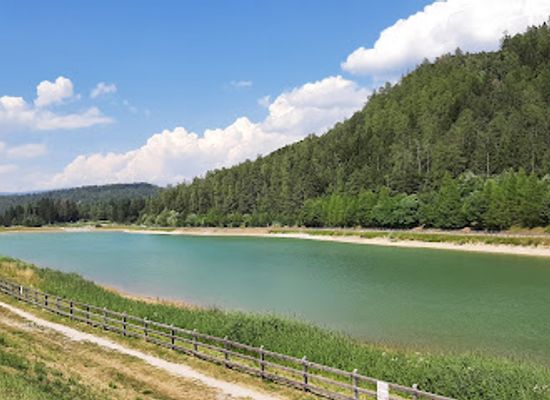 italy/val-di-non/landmark/lago-di-coredo