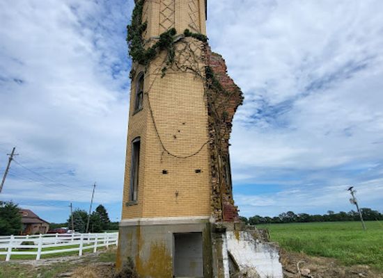 indiana/northern-indiana/landmark/washington-township-public-school-ruins
