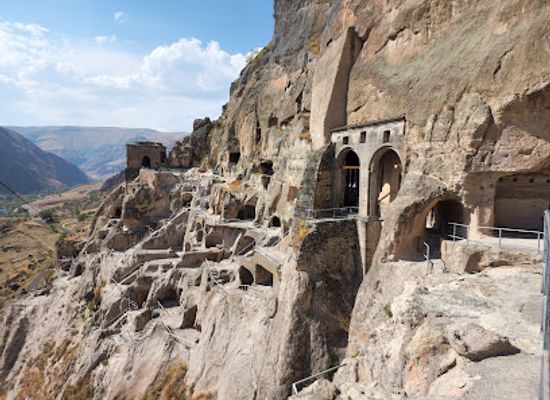 georgia/adjara/landmark/vardzia