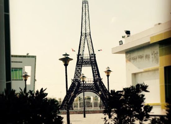 iraq/basra-region/landmark/julphar-park