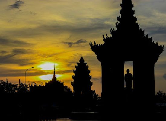 cambodia/kampong-speu/landmark/kampong-speu-night-market