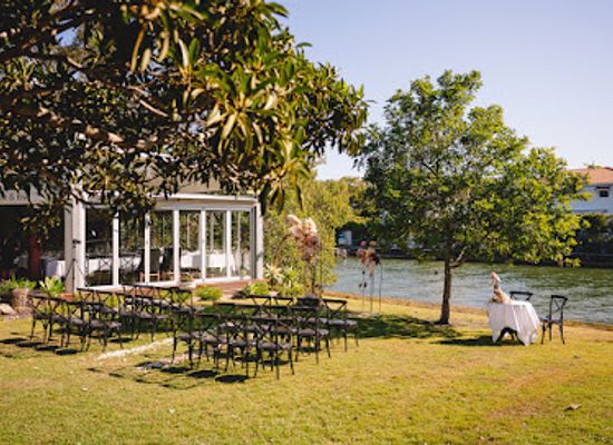 australia/noosa/landmark/noosa-waterfront