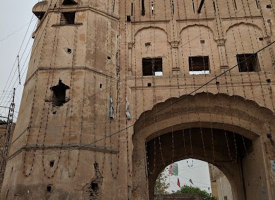 pakistan/peshawar/landmark/kotla-mohsin-khan