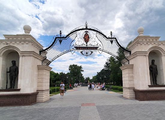 moldova/tiraspol/landmark/catherine-the-great-monument