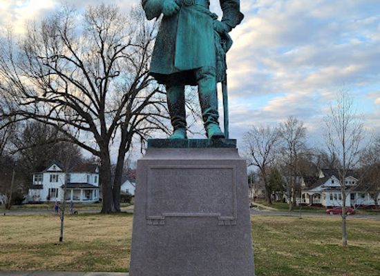 kentucky/paducah/landmark/lloyd-tilghman-memorial