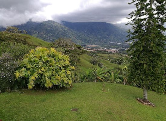 colombia/los-llanos/landmark/parque-berrio