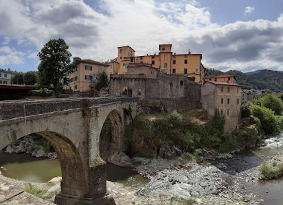 italy/garfagnana/landmark/i-a-t-garfagnana-tourist-information-office