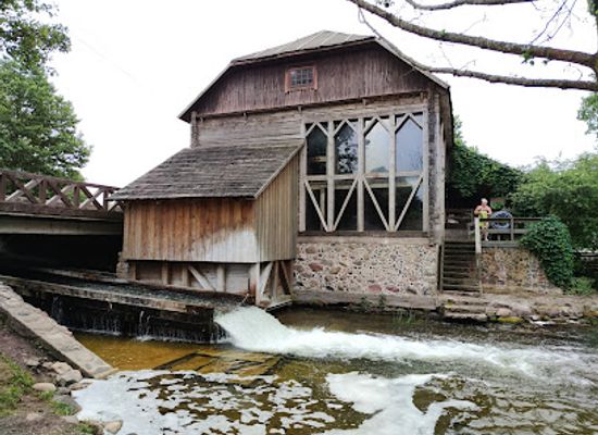 lithuania/suvalkija/landmark/ginuciai-water-mill