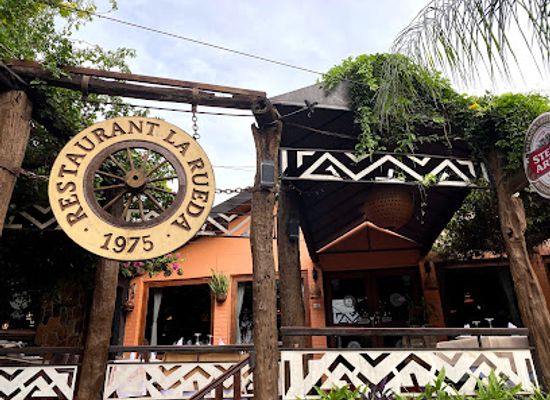 argentina/puerto-iguazu/landmark/restaurante-la-rueda