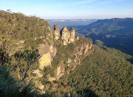 australia/blue-mountains-national-park/landmark/echo-point-lookout-three-sisters