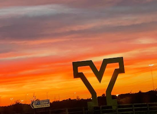 united-kingdom/yorkshire/attraction/the-big-yellow-y-gateway-to-yorkshire-feature-2