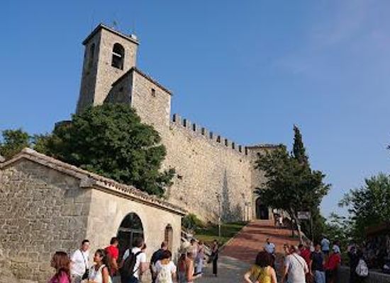 italy/romagna/landmark/san-marino
