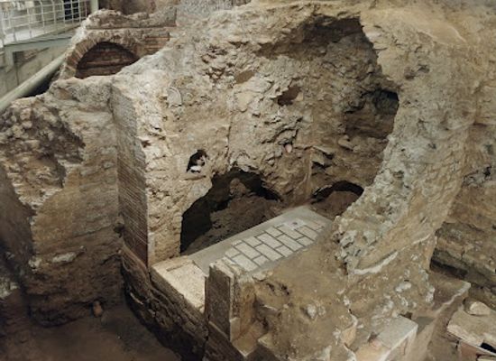 vatican-city/vatican-museums/landmark/necropolis-of-the-via-triumphalis