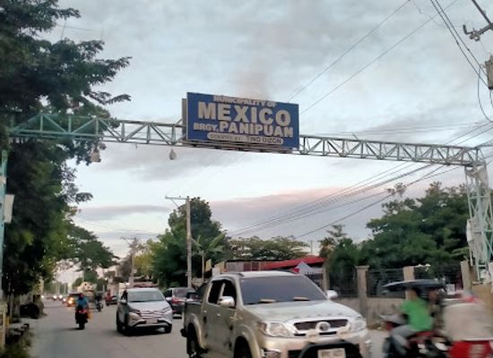 philippines/central-luzon/landmark/panipuan-welcoming-arch
