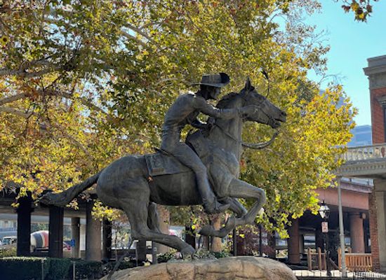 california/sacramento/landmark/old-sacramento-waterfront