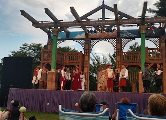 connecticut/stamford/springdale/landmark/curtain-call