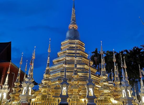 thailand/chiang-mai/old-city/landmark/tha-phae-walking-street