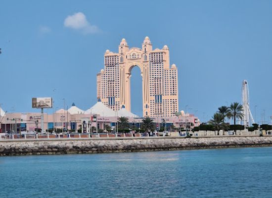 united-arab-emirates/western-region-al-dhafra/landmark/presidential-palace-view-point