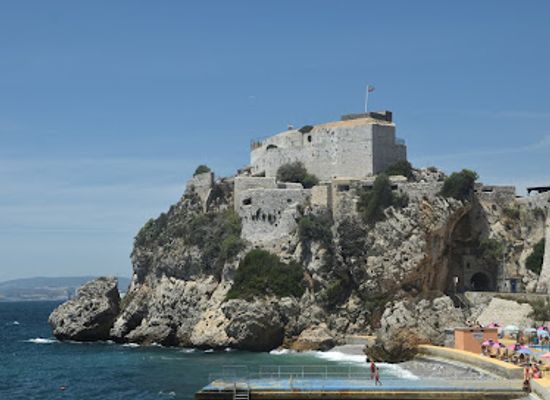 gibraltar/rosia-bay/landmark/parson-s-lodge-battery