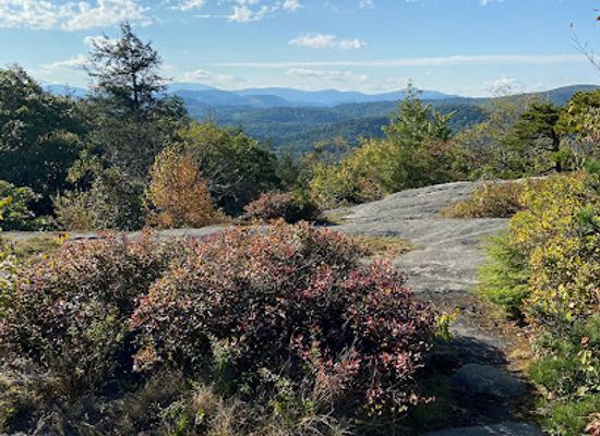 north-carolina/yadkin-valley/landmark/flat-rock