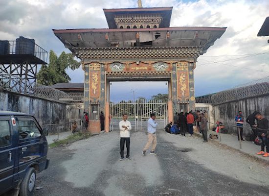 bhutan/sarpang/landmark/bhutan-india-border-gelephu
