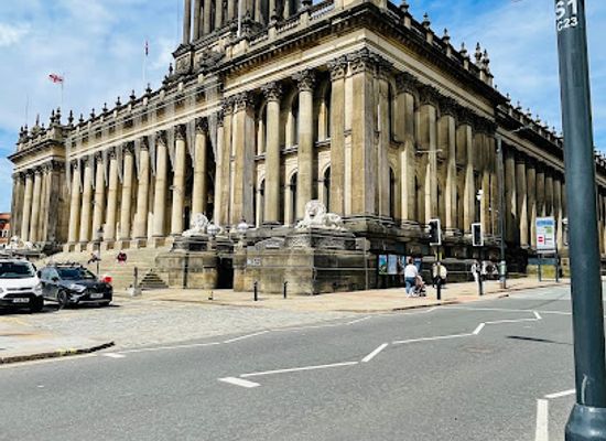 united-kingdom/leeds/attraction/outdoors-chess-boards