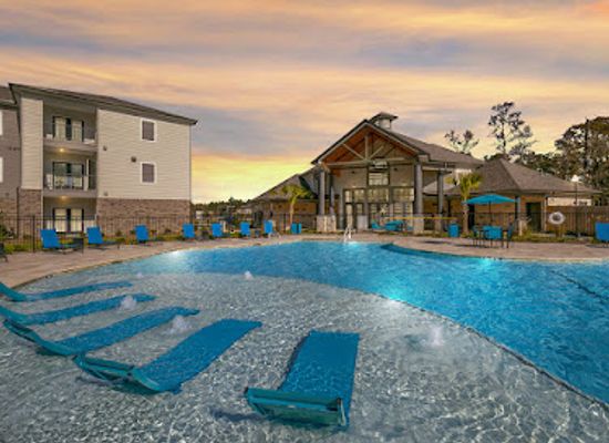 texas/the-woodlands/landmark/landmark-at-auburn-lakes-apartments
