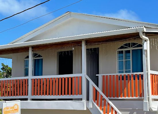 nicaragua/corn-islands/landmark/christina-s-guesthouse