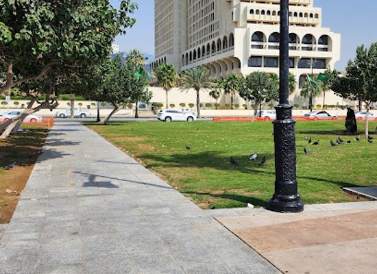 saudi-arabia/jeddah/al-hamra/landmark/al-hamra-corniche