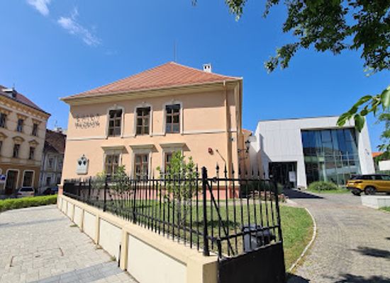 hungary/szombathely/landmark/smidt-muzeum
