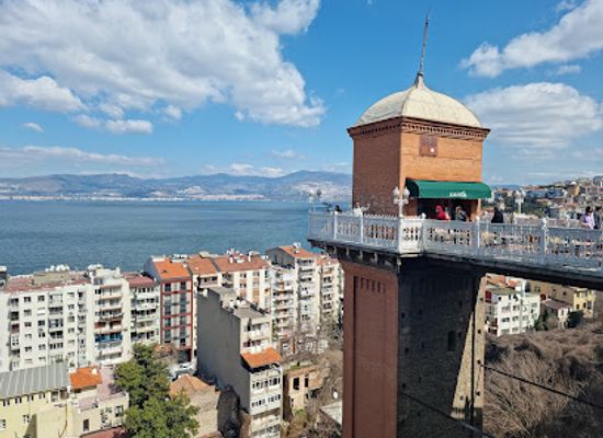 turkiye/izmir/landmark/izmir-historical-elevator-building