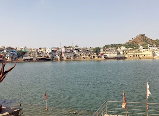 india/pushkar/landmark/pushkar-lake-bridge