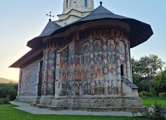 moldova/vatra/landmark/moldovita-monastery