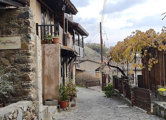 cyprus/kakopetria-village/landmark/waterfalls-kakopetria