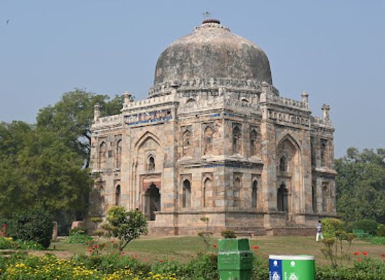 india/delhi/landmark/sikandar-lodi-tomb-delhi