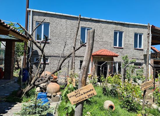 georgia/kakheti/landmark/brothers-khutsishvili-wine-cellar