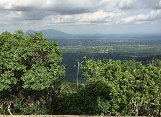 togo/atakpame/landmark/chateau-viale