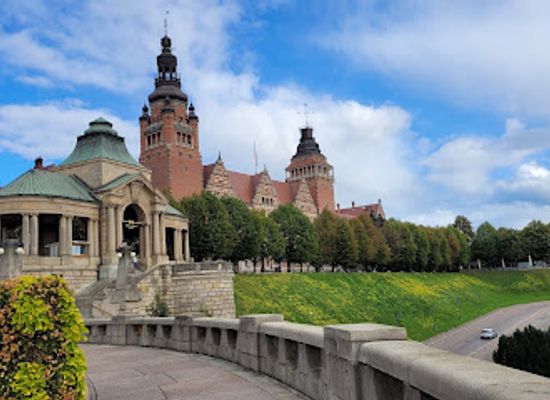 poland/szczecin/landmark/waly-chrobrego