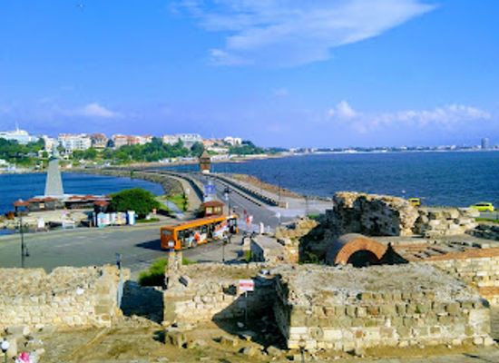 bulgaria/black-sea-coast/landmark/fortification-walls
