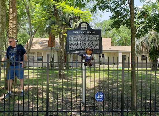 florida/northeast-florida/landmark/van-zant-house