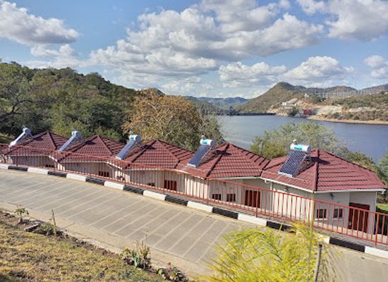 zimbabwe/kariba/landmark/kariba-sunset-villas