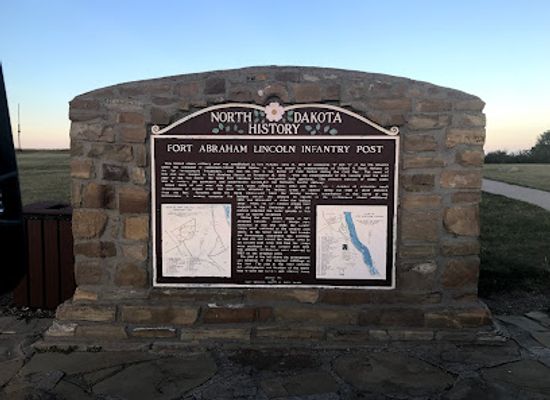 north-dakota/prairie-pothole-region/landmark/fort-abraham-lincoln-state-park