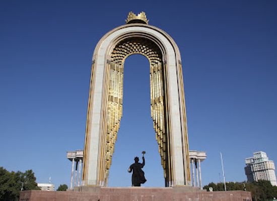 tajikistan/dushanbe/shah-mansur/landmark/monument-of-ismail-samani