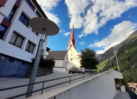 austria/solden/landmark/pfarrkirche-solden