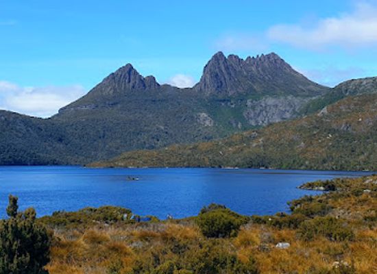 australia/cradle-mountain-lake-st-clair-national-park/landmark/cradle-mountain-visitor-centre