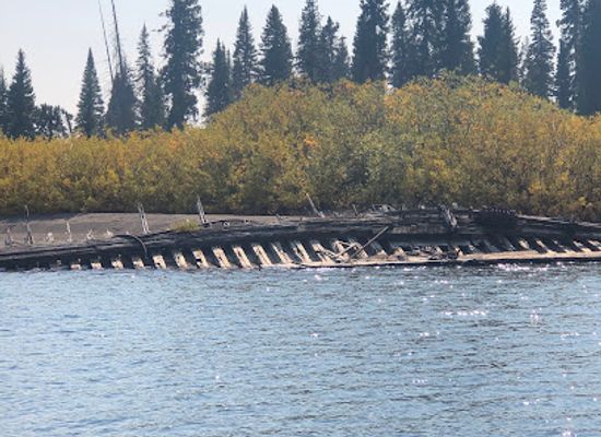 wyoming/yellowstone-national-park/landmark/the-wreck-of-the-e-c-waters