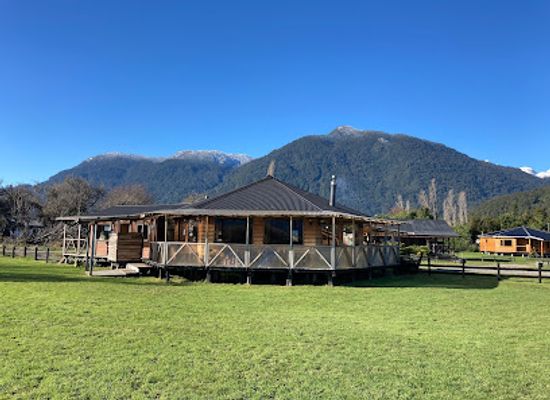 chile/patagonia/landmark/patagonia-puelo-lodge